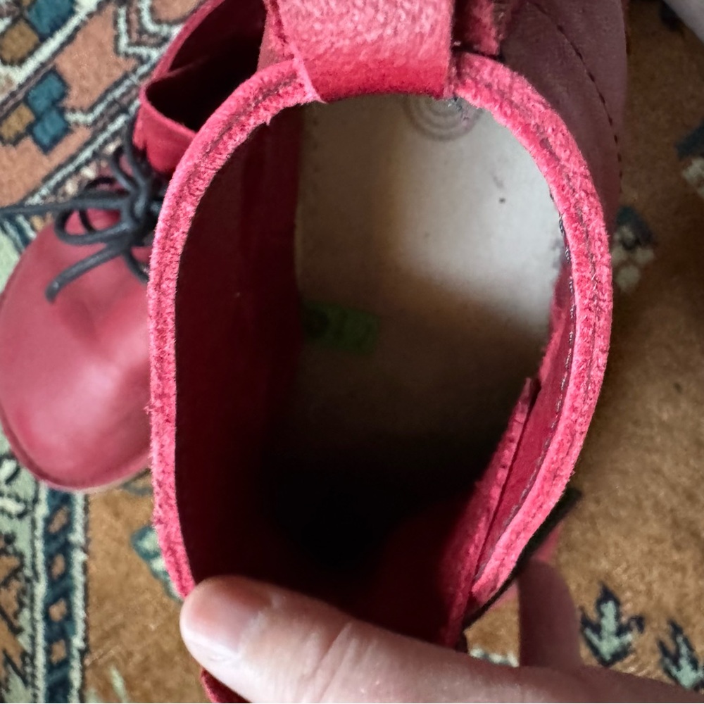 Softstar Shoes hawthorne chukka in beautiful currant red. - Picture 11 of 11